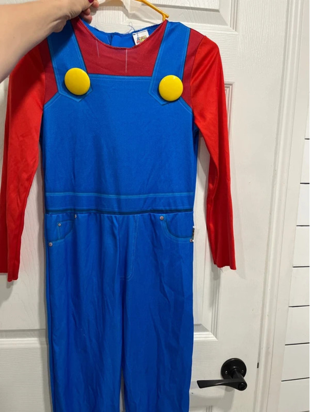 Kids Large 10/12 super Mario costume with hat Halloween dress up